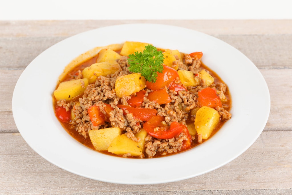 Das geniale Rezept für Bauerntopf mit Hackfleisch schmeckt besser als mit jeder Tüten-Mischung.