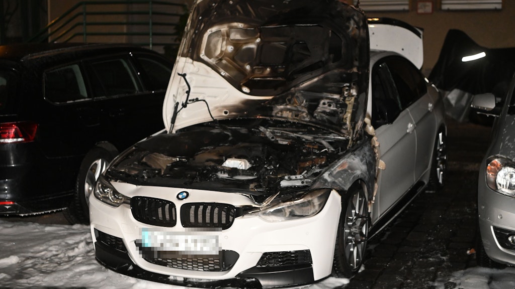 Schwer beschädigter BMW.