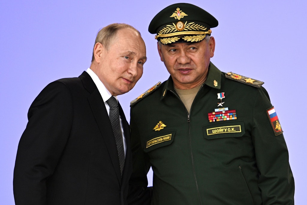 Wladimir Putin und Sergej Schoigu.