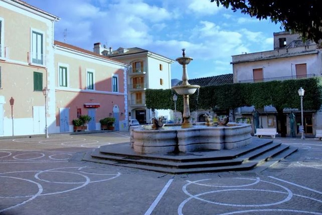 Der Marktplatz von Giffoni Valle Piana - hier geschah das unfassbare Verbrechen.