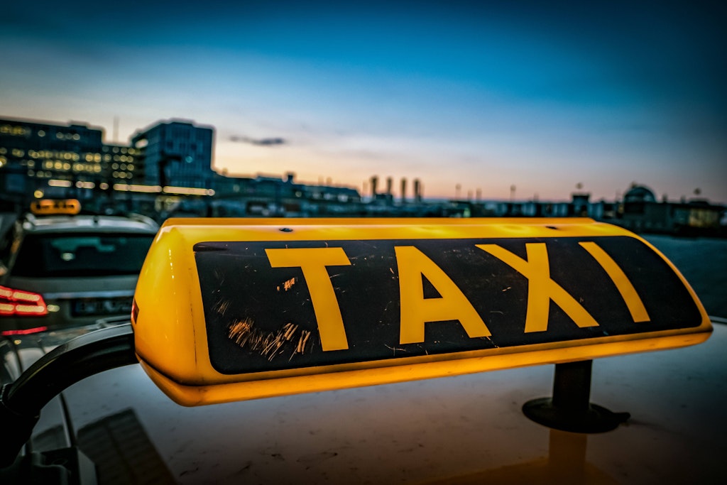 Nach dem 9-Euro-Ticket ist jetzt in Berlin eine Flatrate auf Taxifahrten im Gespräch.