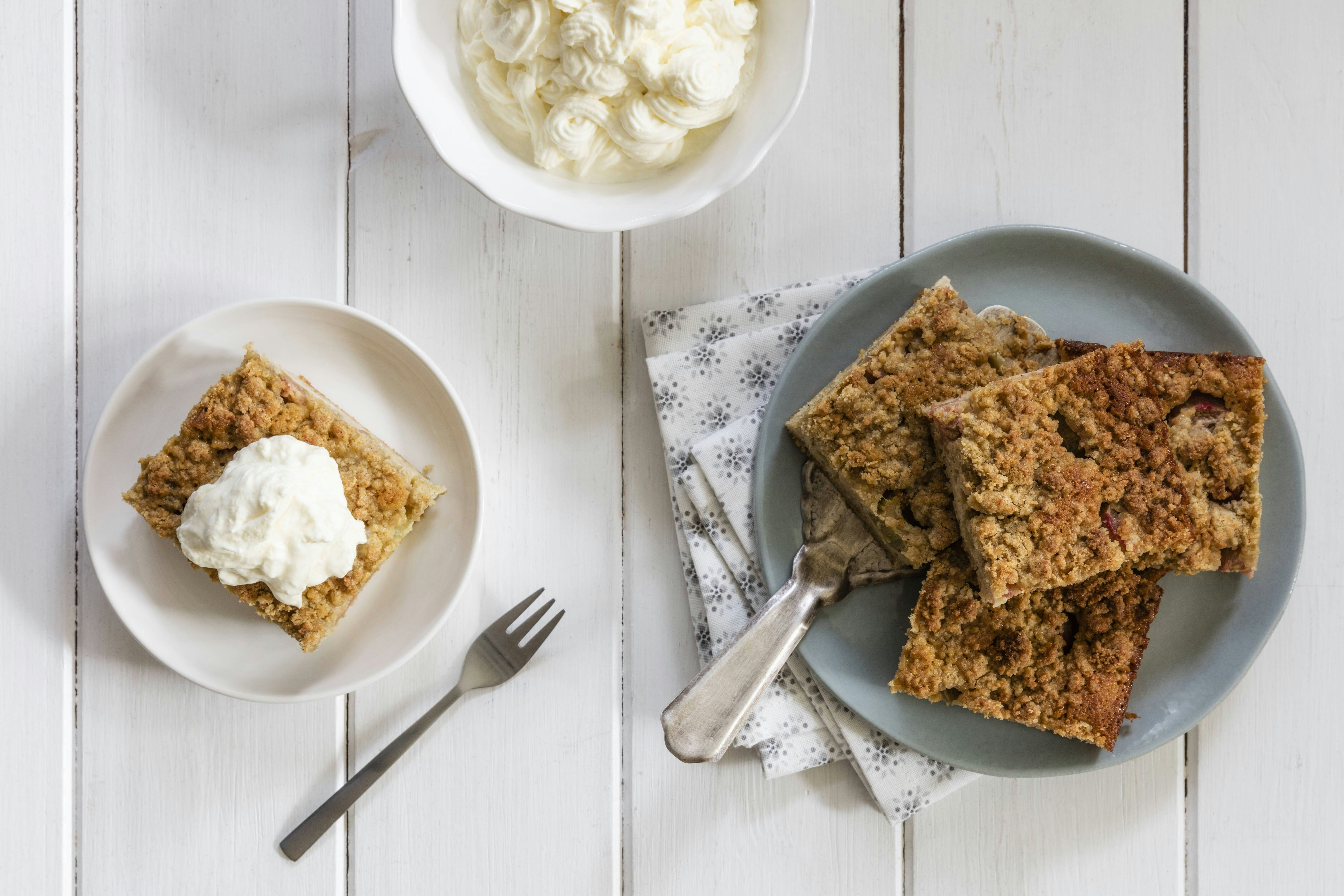 Schmeckt garantiert wie früher: Omas gefüllter Streuselkuchen – der ...