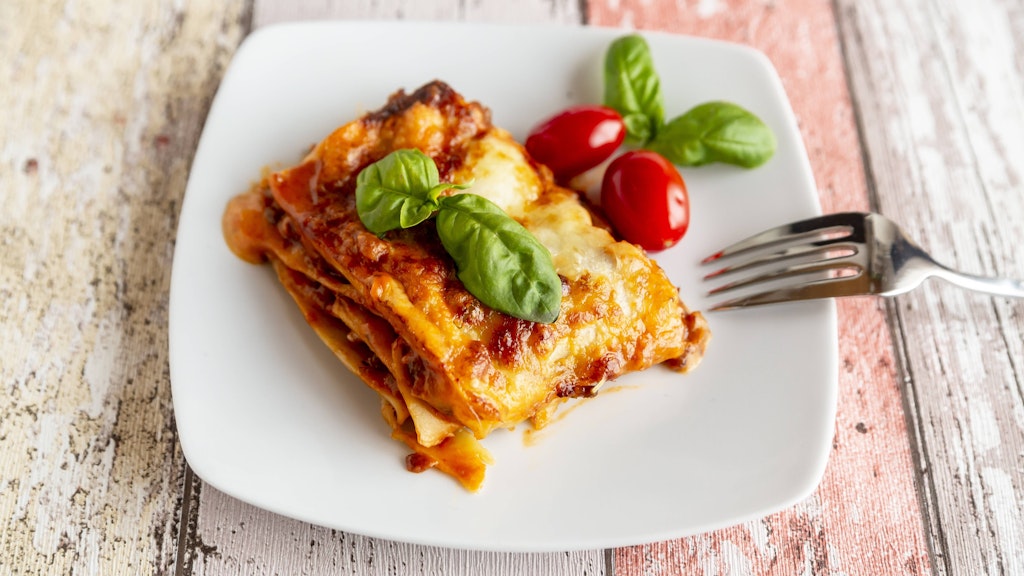 Lasagne mit viel frischem Gemüse und einer cremigen Béchamelsoße. Köstlich!