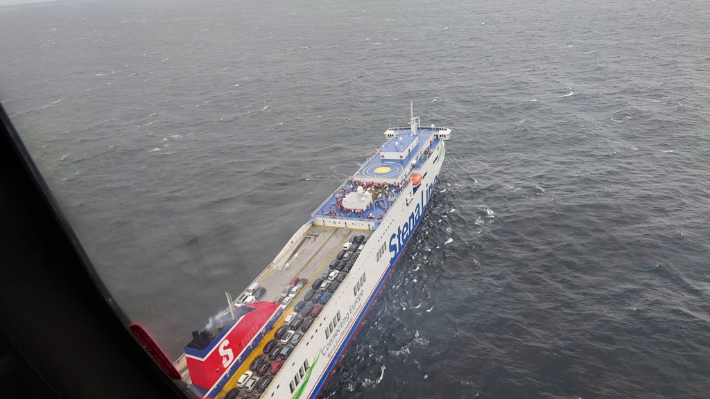 Stena Scandica vor der schwedischen Insel Gotska Sandön. 