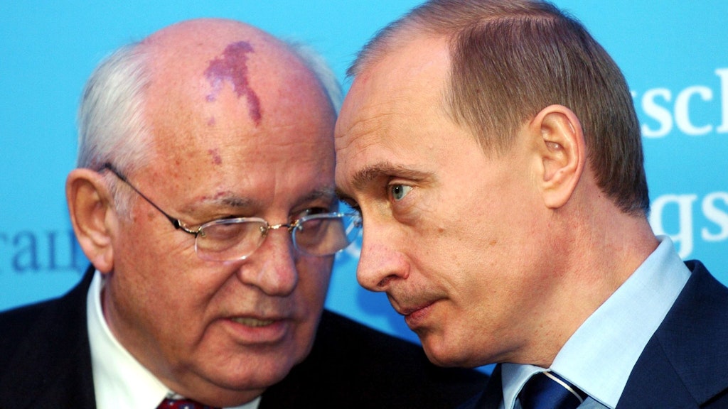 Wladimir Putin und Michail Gorbatschow 