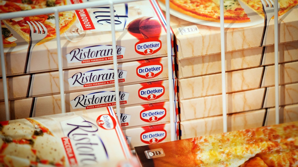 Tiefkühlgerichte wie zum Beispiel Pizza gehören zu den besonders stark verarbeiteten Lebensmitteln, die das Krebsrisiko bei regelmäßigem Verzehr erhöhen.