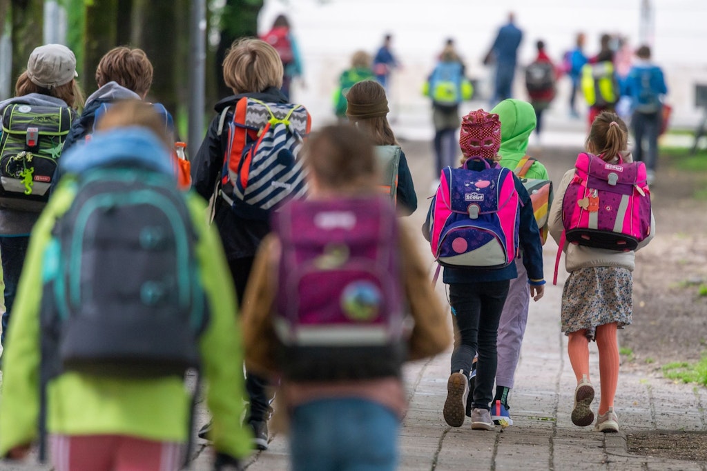 Die steigenden Preise erhöhen das Risiko von Kinderarmut in Deutschland, warnt die Bundesfamilienministerin.