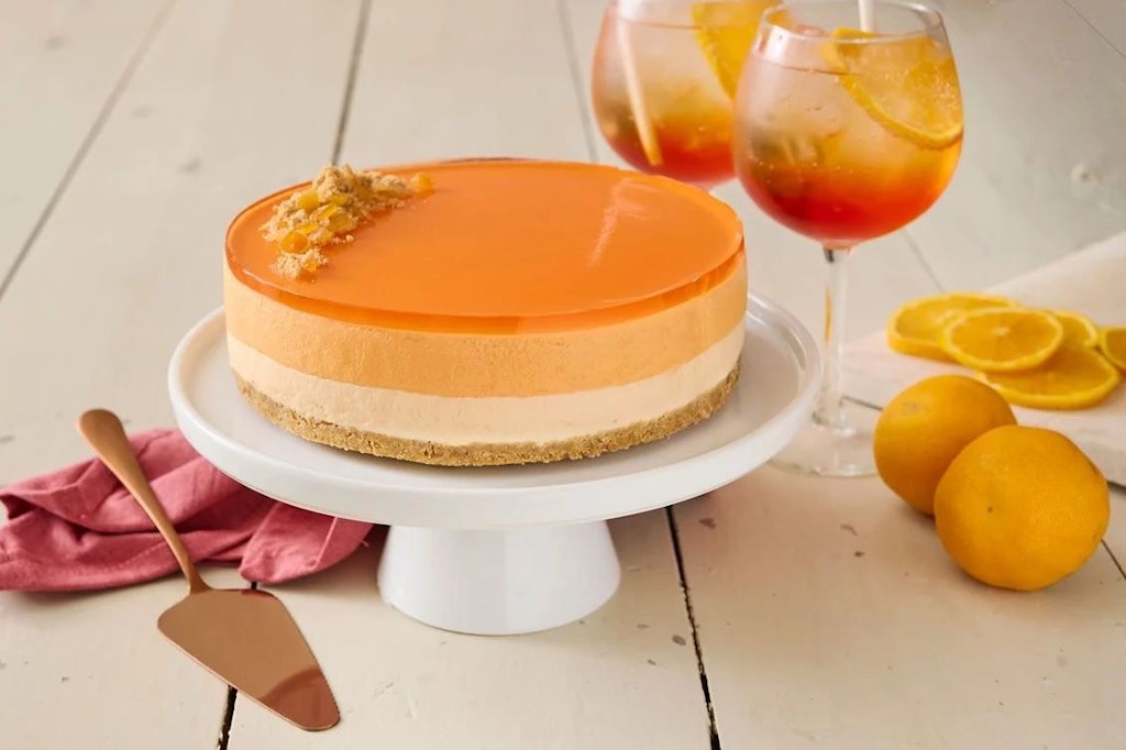 Die Aperol-Spritz-Torte ist leicht nachzumachen und ein echter Hingucker!