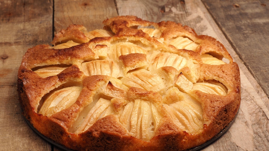Herbstzeit ist Apfelkuchen-Zeit. Lassen Sie sich diese Köstlichkeit auf der Zunge zergehen.