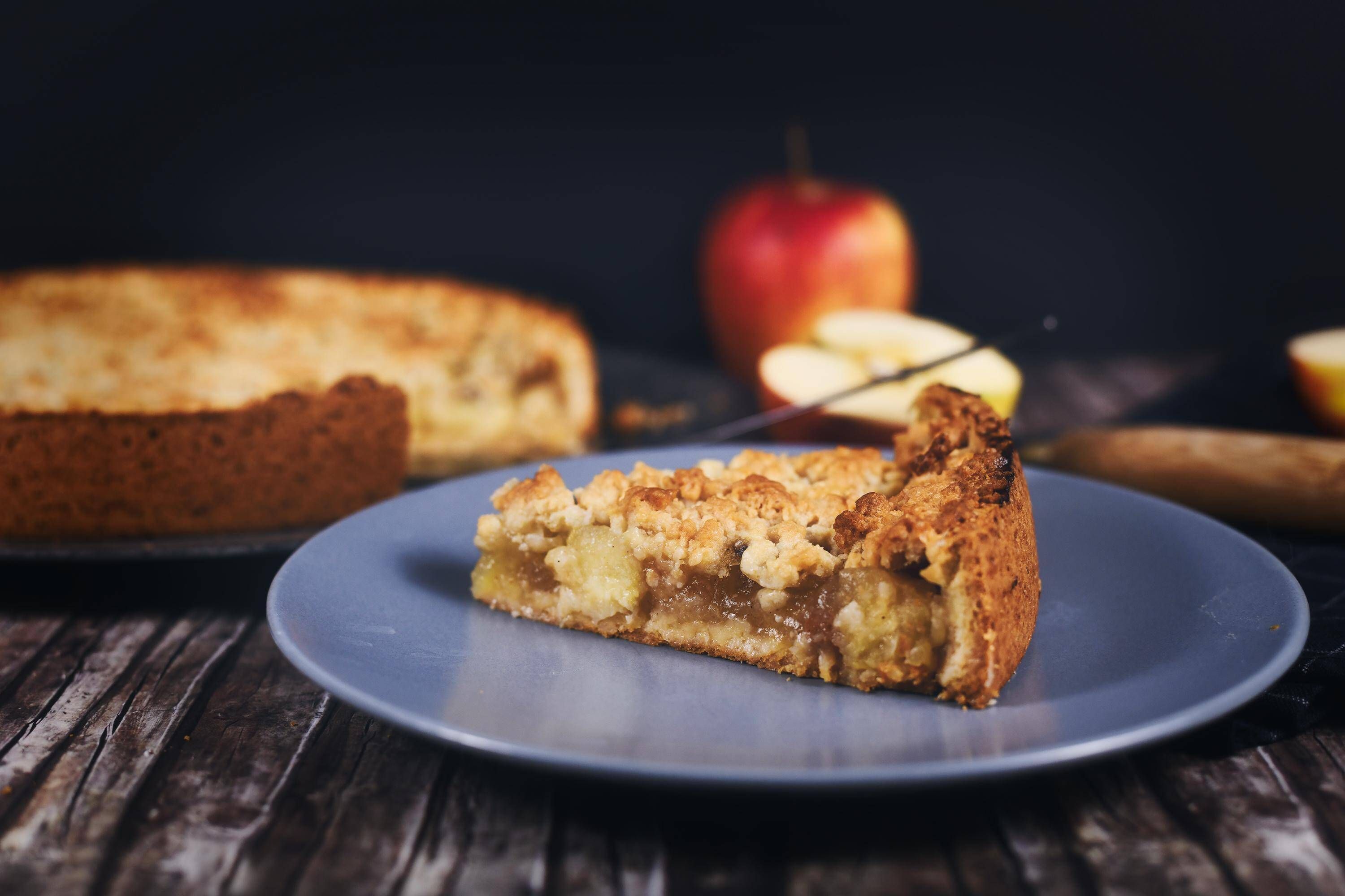 Leckeres Rezept Wie Von Oma: Apfelkuchen Mit Knusprigen Streuseln ...