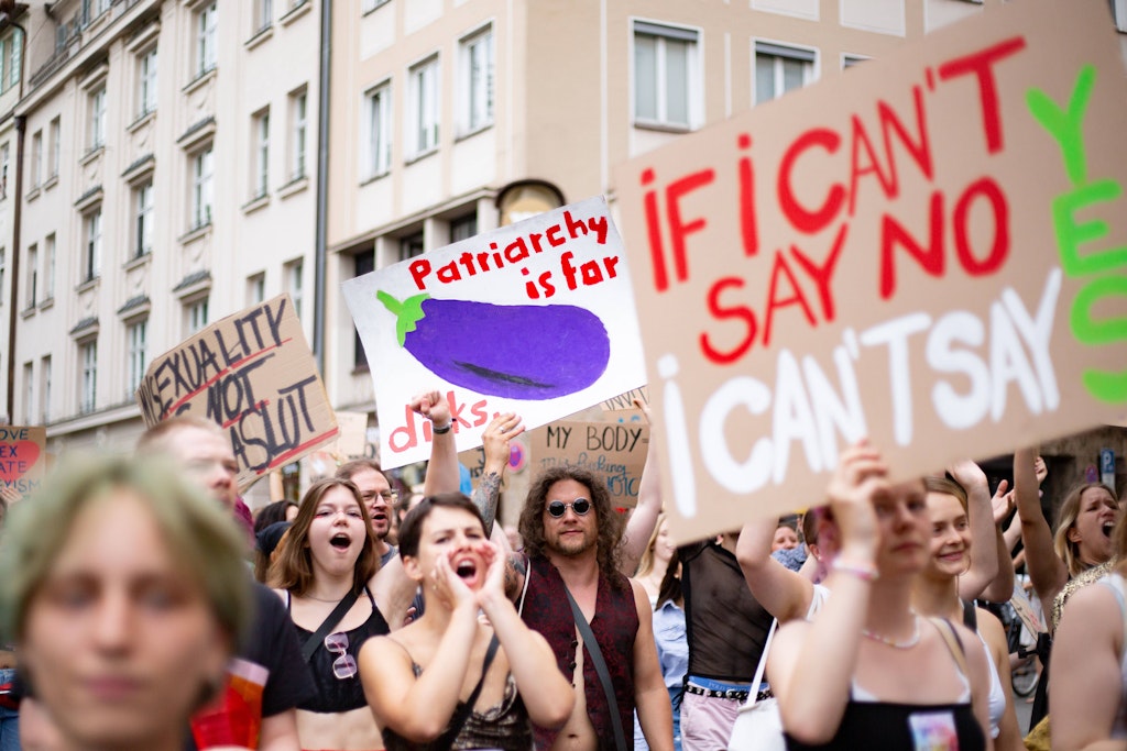 Slutwalk: In München demonstrierten jedes Jahr Hunderte von Menschen gegen Sexismus, Victim Blaming und sexualisierte Gewalt. 