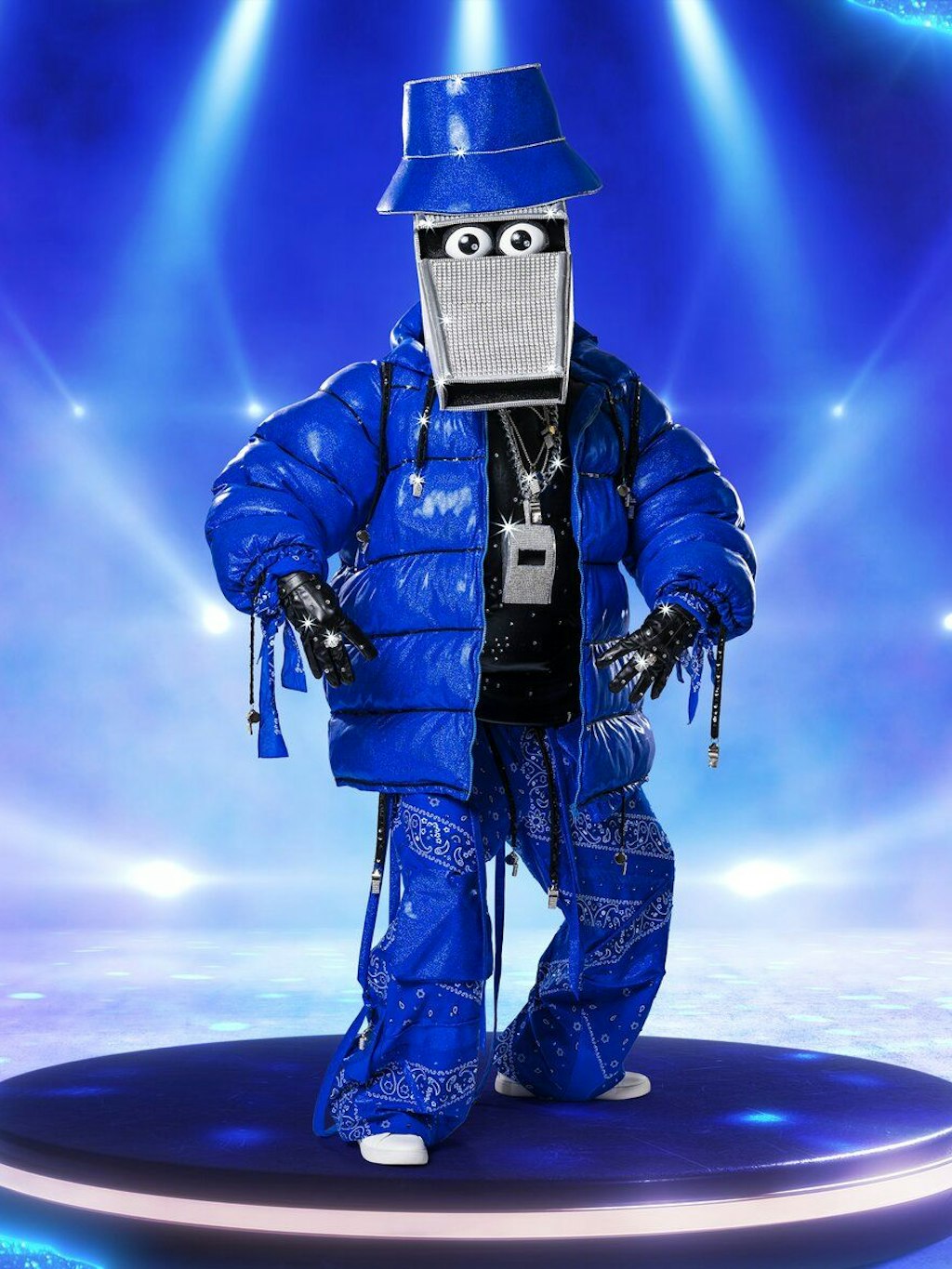 Mischt bei The Masked Singer mit: Die Pfeife.