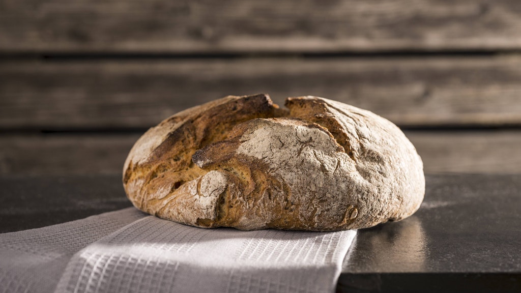 Das Brot wird mit diesem Rezept so richtig schön knusprig.