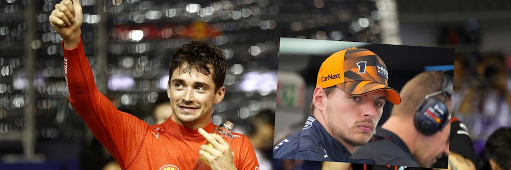 Ferrari-Pilot Charles Leclerc jubelt über die Pole Position in Singapur. Auch, weil Red Bull bei Weltmeister Max Verstappen (r.) patzte.