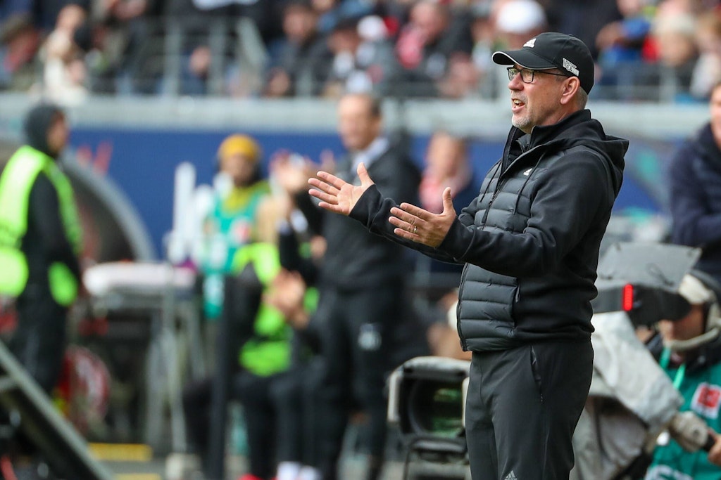 Urs Fischer, Trainer des 1. FC Union, war mit dem Spiel seiner Mannschaft bei Eintracht Frankfurt nicht zufrieden.