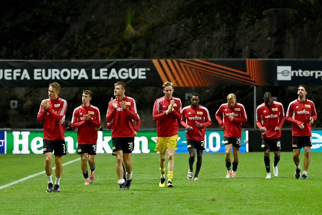 Die Spieler des 1. FC Union wurden von den Fans trotz der Niederlage in Braga gefeiert. Am Donnerstag sollen in Malmö die ersten Punkte her. 