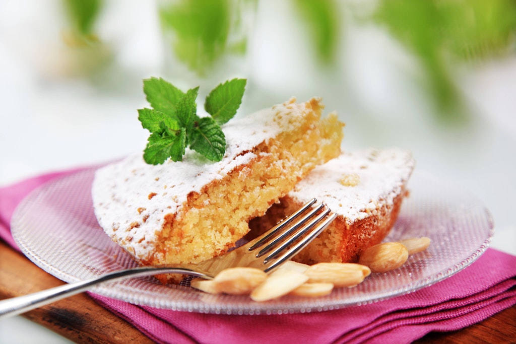 Das Rezept für Mandelkuchen ohne Mehl ist in weniger als 15 Minuten zubereitet.