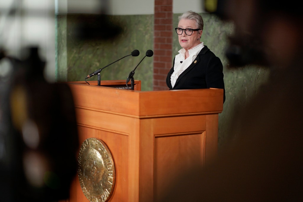 Berit Reiss-Andersen verkündet, an wen der Friedensnobelpreis geht.