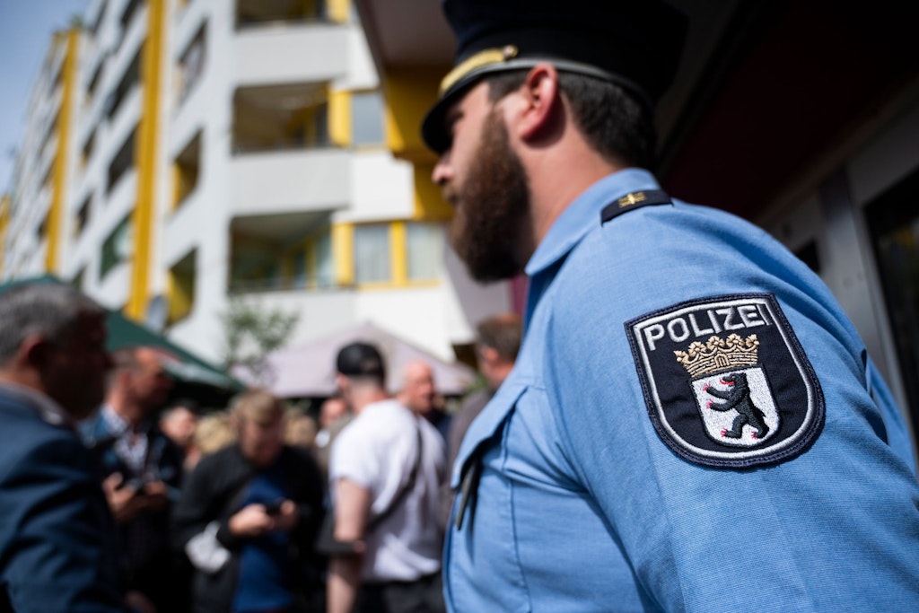 Ein Berliner Polizist (Symbolfoto)