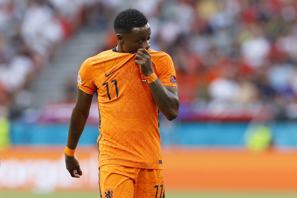 Quincy Promes (30) droht in den Niederlanden eine lange Gefängnisstrafe. Der Nationalspieler ist wegen versuchten Mordes angeklagt.
