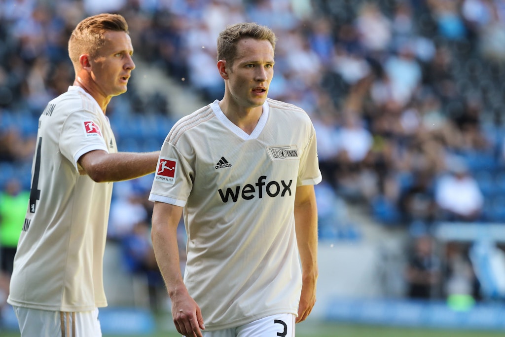 Paul Jaeckel (r.) und Paul Seguin halten beim 1. FC Union die Ost-Fahne hoch.