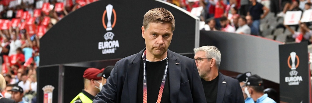 Tabellenführer der Bundesliga und Europa-League-Nächte: Oliver Ruhnert, Manager des 1. FC Union, hat eigentlich genügend Gründe, freundlicher zu gucken. 
