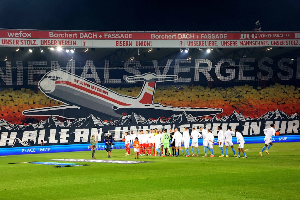 Starkes Symbolbild auf der Waldseite: Der 1. FC Union will weiter durch Europa reisen.