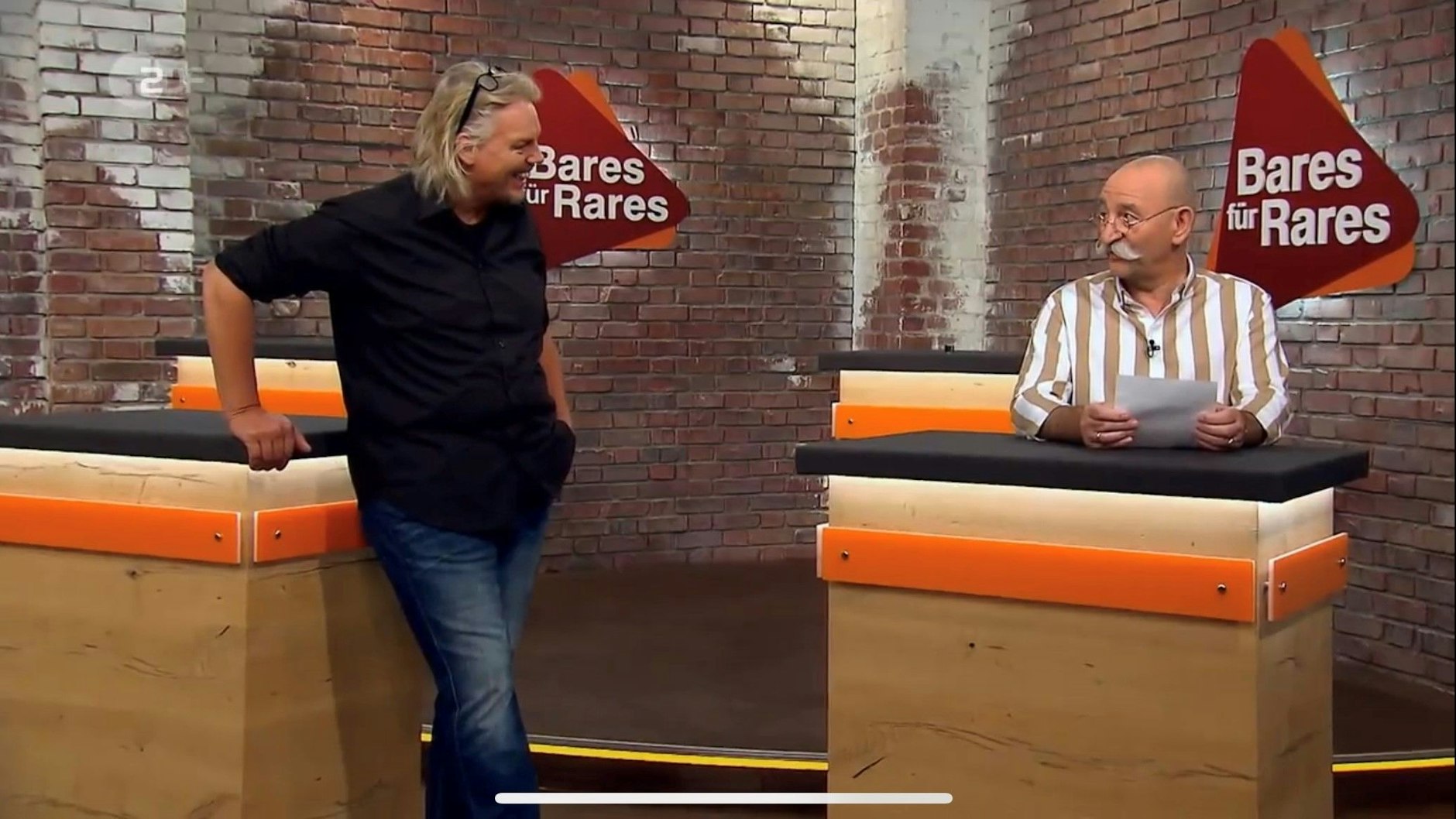 Horst Lichter freut sich über den neuen „Bares für Rares“-Händler Jos van Katwijk.