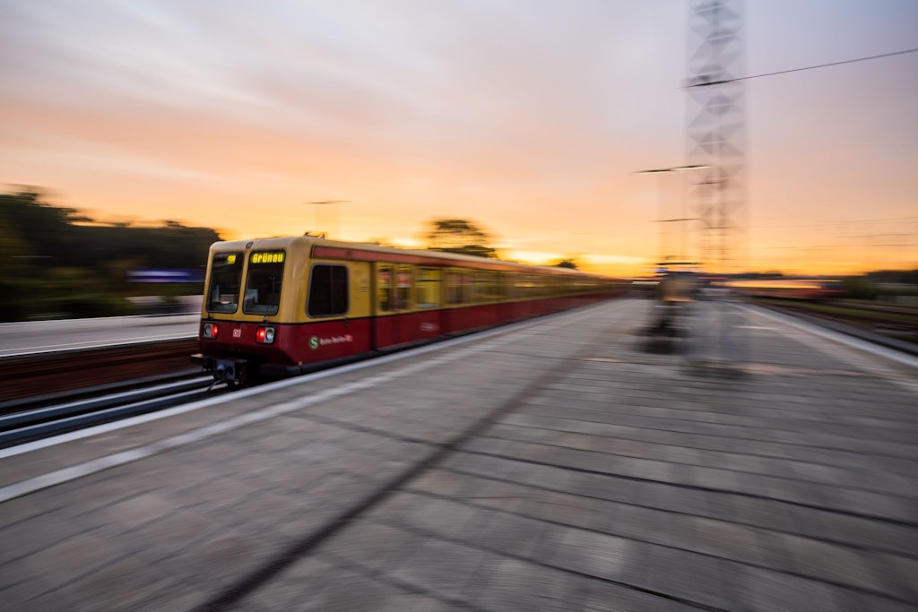In Berlin sind Fahrgäste der S-Bahn Störungen gewöhnt. 