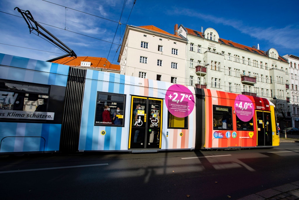 Die Klimatram fährt nun in dreifacher Ausführung durch Berlin.