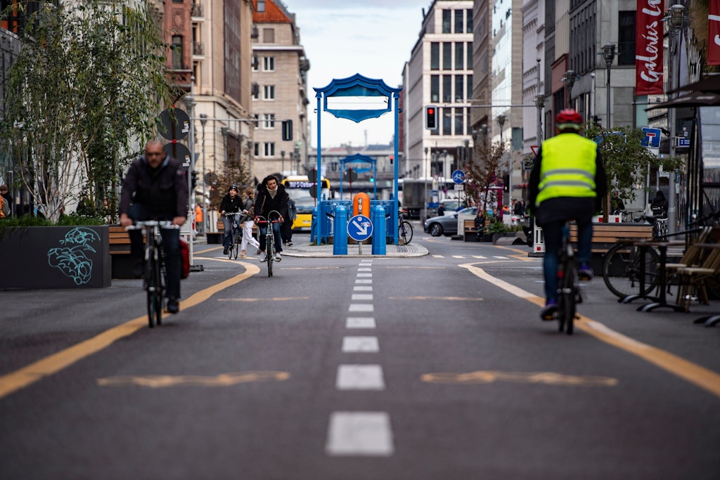 Große Abschnitte der Friedrichstraße sind für den Autoverkehr bisher gesperrt. Doch das ist rechtswidrig, wie jetzt das Verwaltungsgericht entschied.
