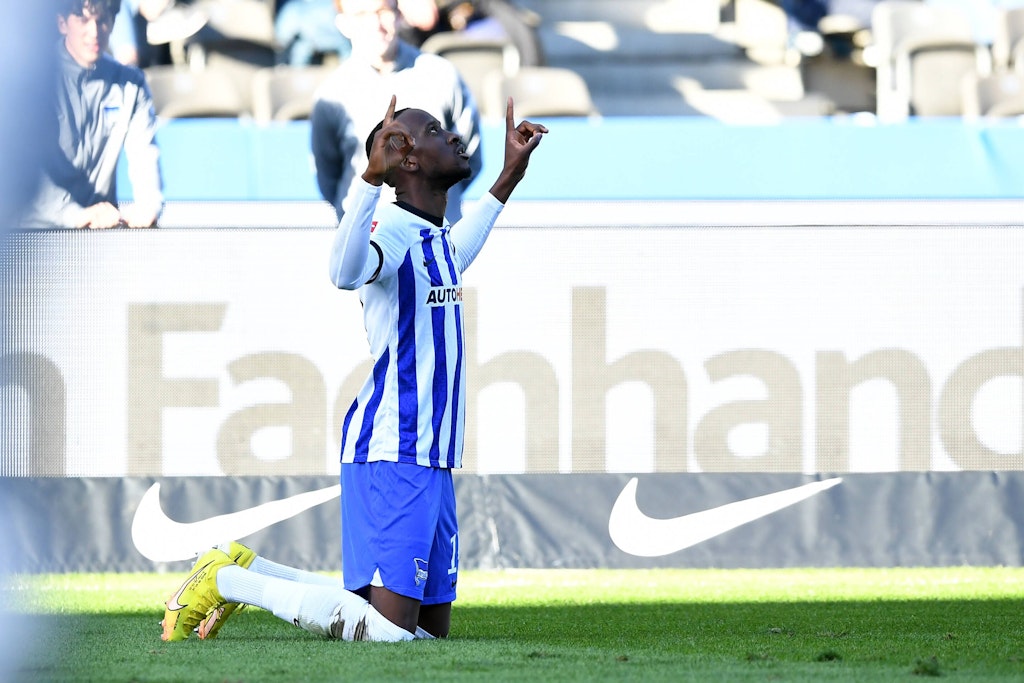Herthas Dodi Lukebakio konnte in dieser Saison schon fünf Tore bejubeln. Freitag könnte das sechste folgen. Denn in Bremen trifft er immer.
