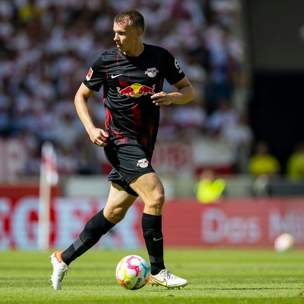 Leipzigs Verteidiger Lukas Klostermann hatte sich eine Verletzung am linken Sprunggelenk zugezogen.