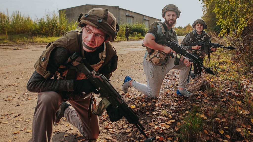 Teilnehmer eines „Schnupperkurses“ für den befürchteten Krieg mit Russland.