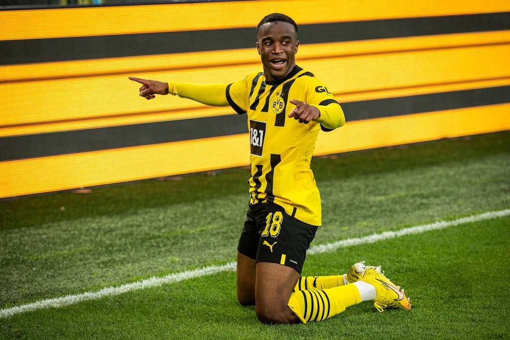 Dortmunds Youssoufa Moukoko fierte seinen Treffer zum 3:= gegen den VfL Bochum.