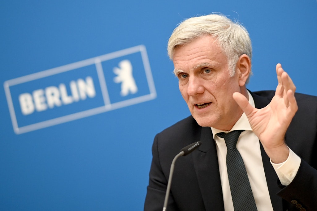 Stephan Schwarz, als Parteiloser von der SPD als Wirtschaftssenator installiert.