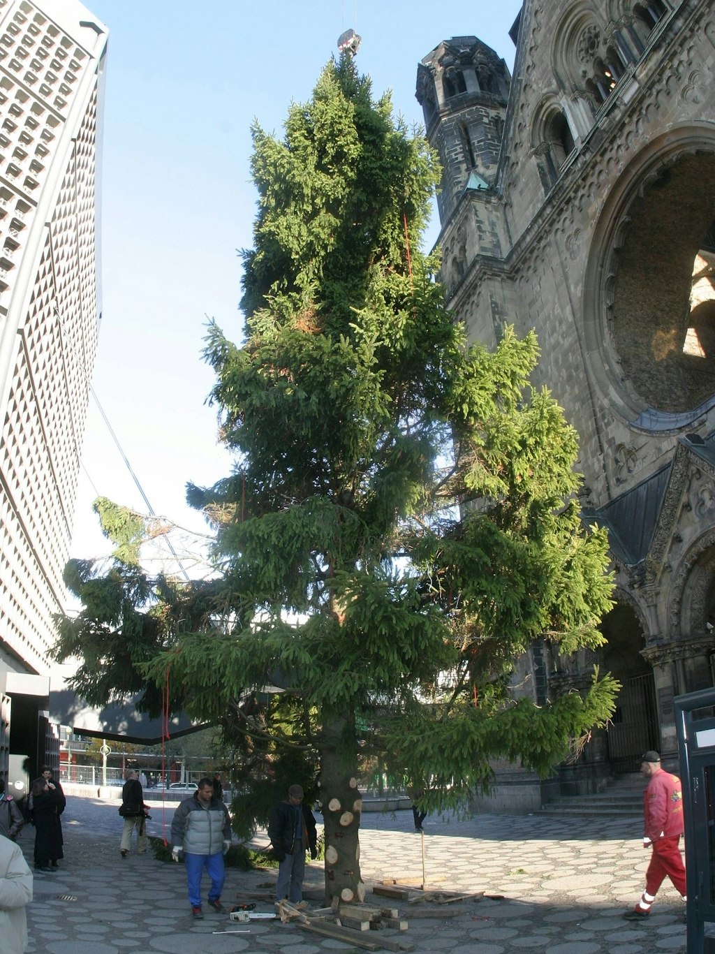 Höhepunkt der Pannenserie: die Weihnachtskrücke von 2003