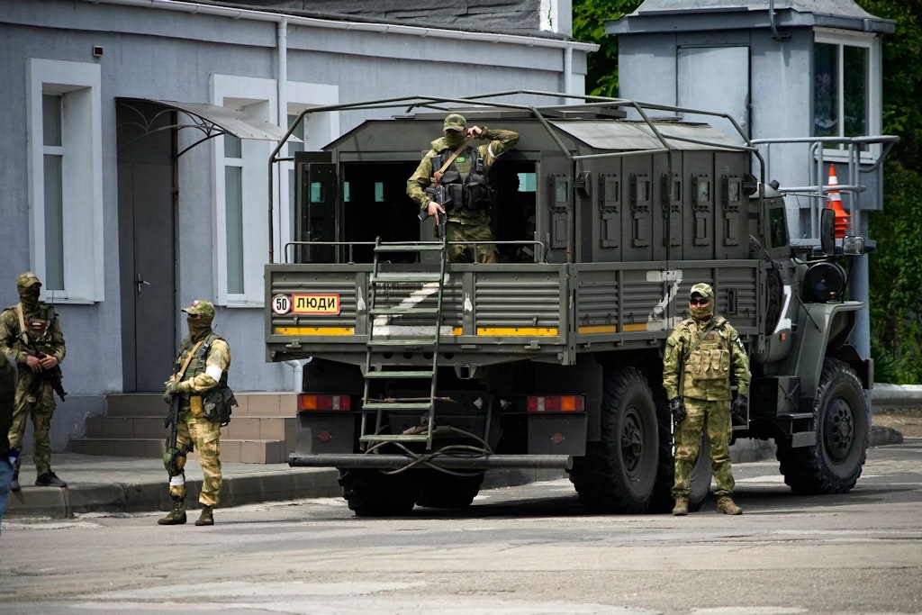 Die Russischen Truppen sollen sich aus Cherson zurückziehen.
