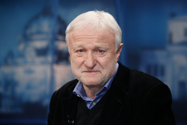 DDRBürgerrechtler Werner Schulz gestorben Er brach im Schloss