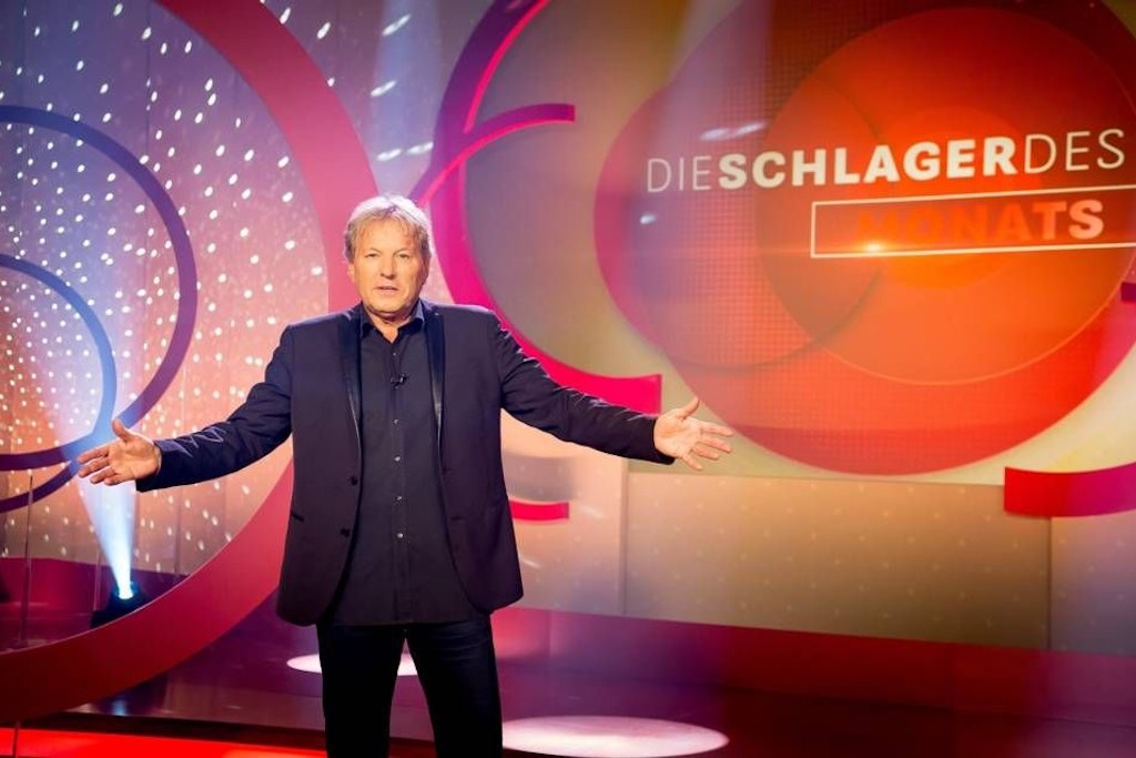 Seit 2018 moderiert Bernhard Brink die „Schlager des Monats“.