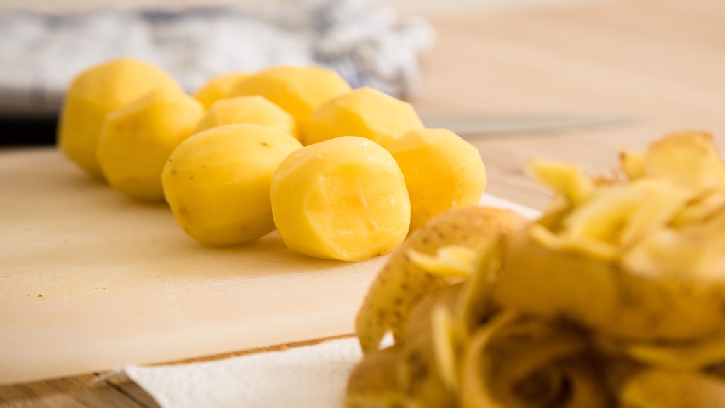 Beim Kochen kann man sich entscheiden - passen mehligkochende Kartoffeln zu dem Gericht oder eher festkochende Kartoffeln? 