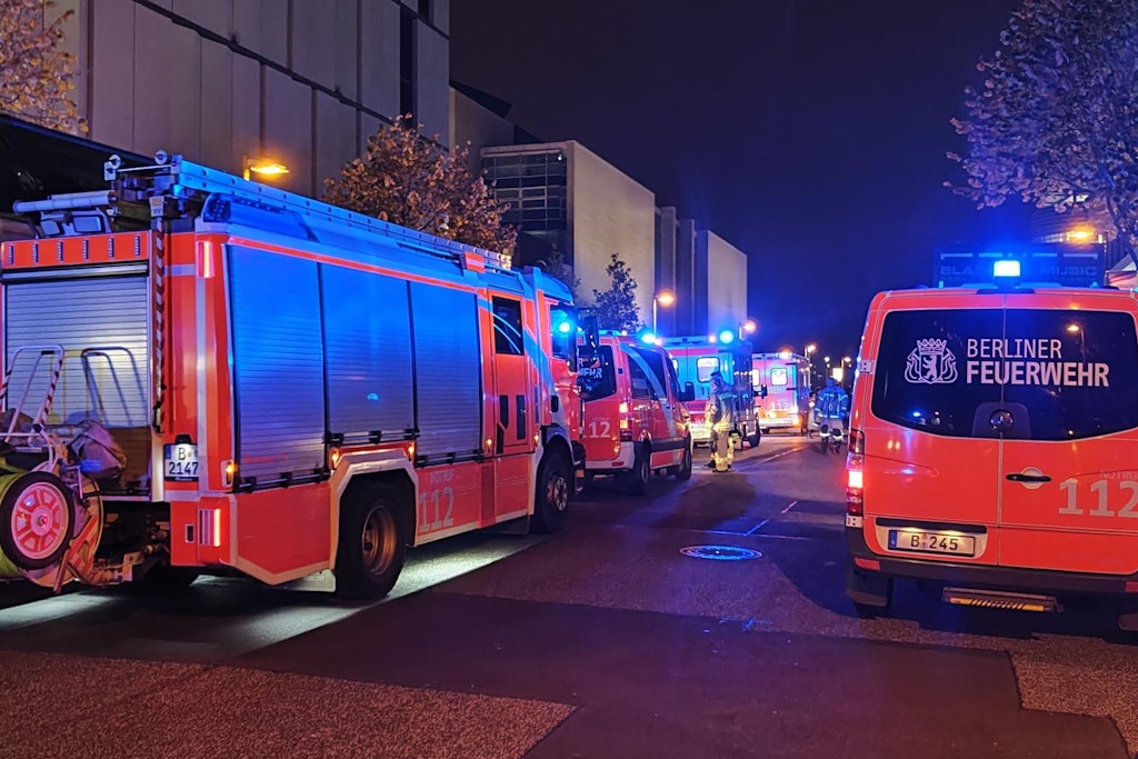 Bei einem Unfall beim Kid-Cudi-Konzert in Berlin sind mehrere Menschen teils schwer verletzt worden.