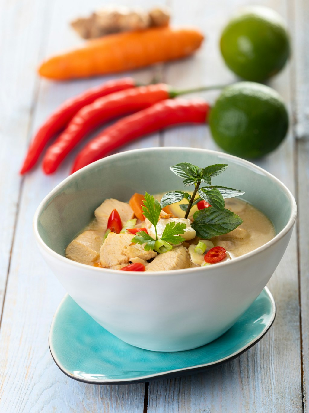 Tasty, spicy and quick to make: This Tom Kha Gai Asian Chicken Soup recipe is simply brilliant!
