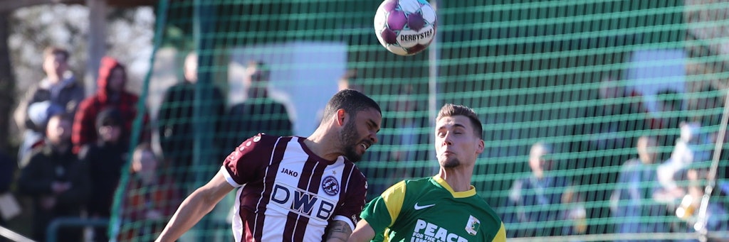 Spiele bei der BFC Chemie waren für die Dynamo-Kicker um Darryl Geurts & Co schon immer etwas speziell.