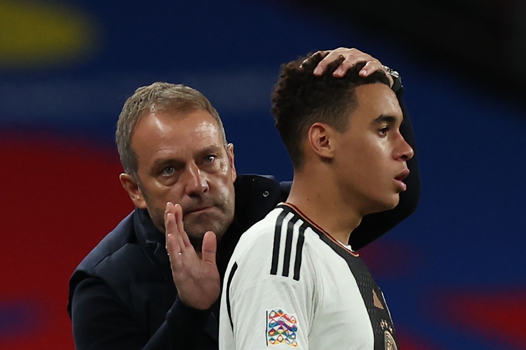 Bundestrainer Hansi Flick baut bei der WM auf Ausnahmetalent Jamal Musiala als kreativen Kopf. 