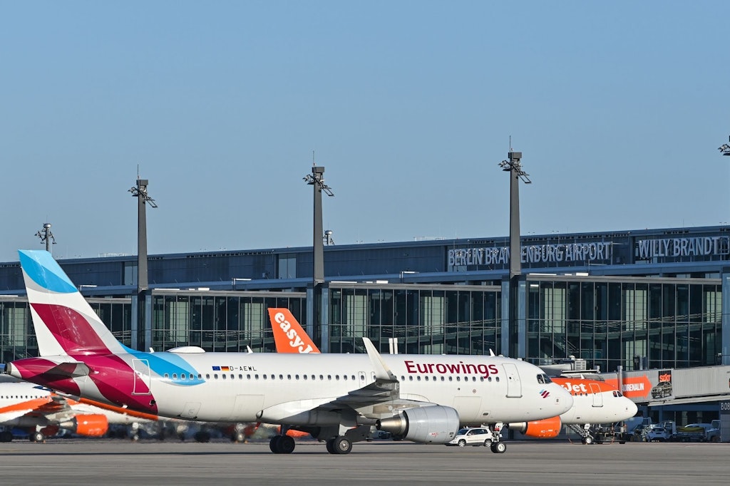 Während sich Easyjet und Ryanair zurückziehen, baut Eurowings sein Angebot am BER aus.