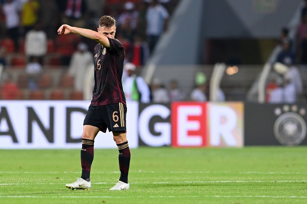 Deutschlands Vordbild-Power-Fußballer Joshua Kimmich kann den Anpfiff gegen Japan kaum noch erwarten.