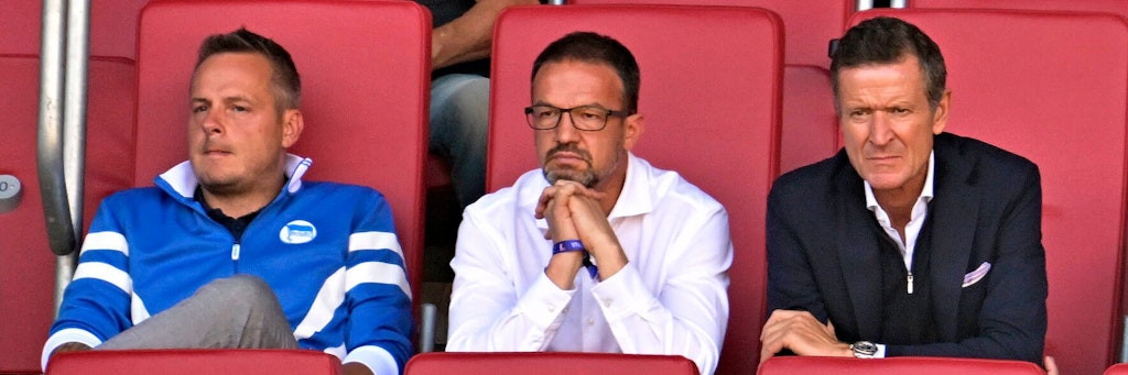 Brauchen neues Geld: Hertha-Präsident Kay Bernstein, Manager Fredi Bobic und Geschäftsführer Tom Herrich. (v.l.).