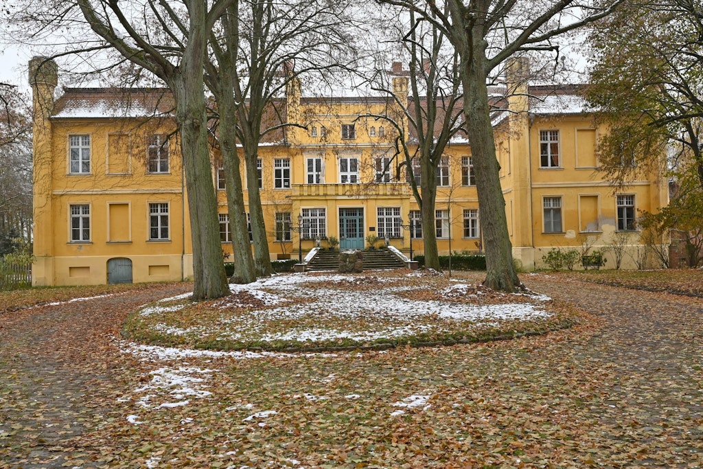 Schloss Wartin soll wieder ein Teil des Ortes werden. Ein Schritt dort hin wird am 3. Adventswochenende (10. und 11. Dezember) ein Adventsmarkt im Schlosshof und im großen Saal sein.