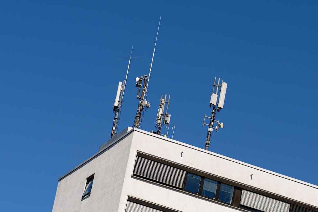 Der Ausbau des Mobilfunknetzes geht offenbar nur langsam voran.